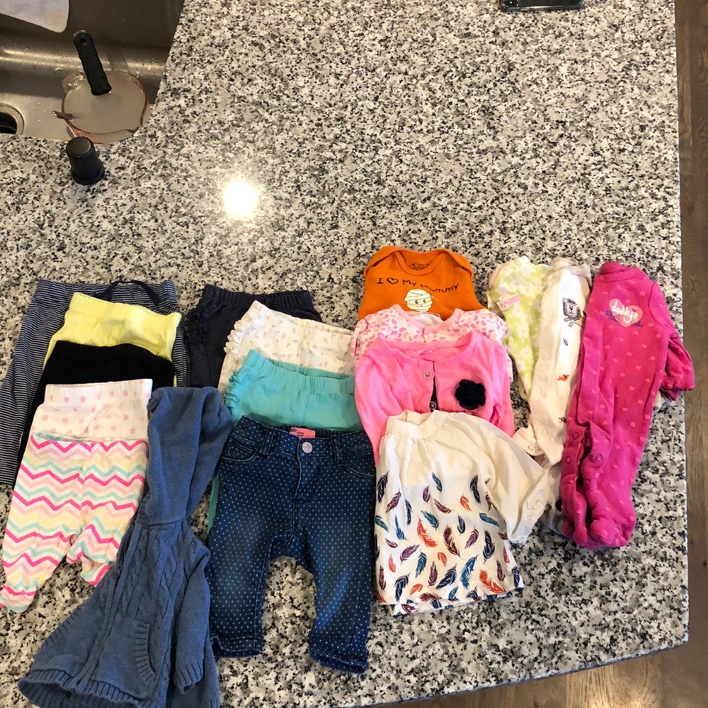 💥SOLD💥Baby girl long pants and sleeve bundle lot
